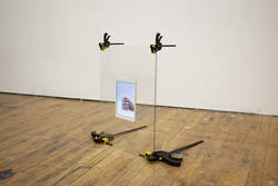 a multimedia video installation by Glass alum Tianyi Yu