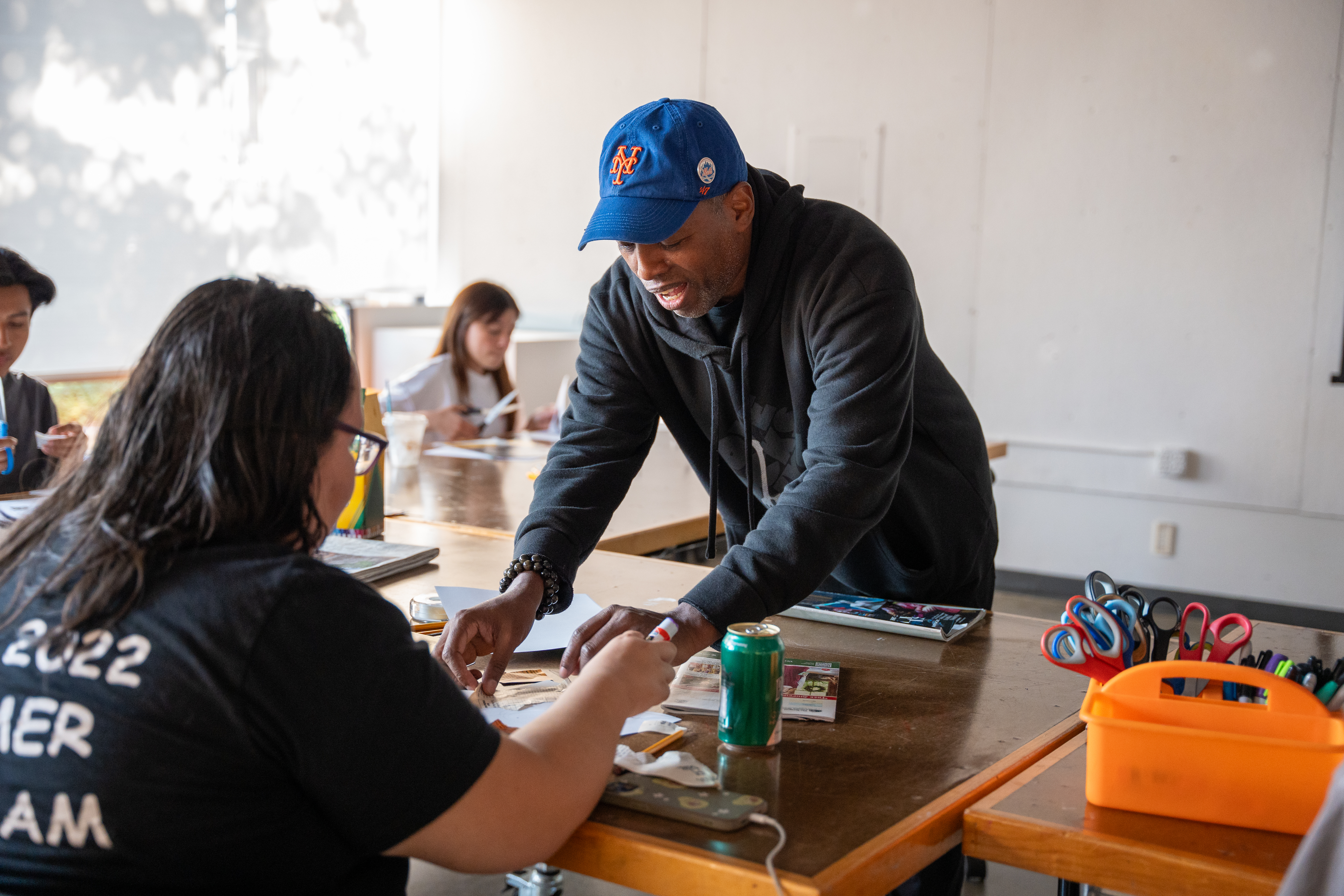 Artist Cey Adams works with RISD POD students