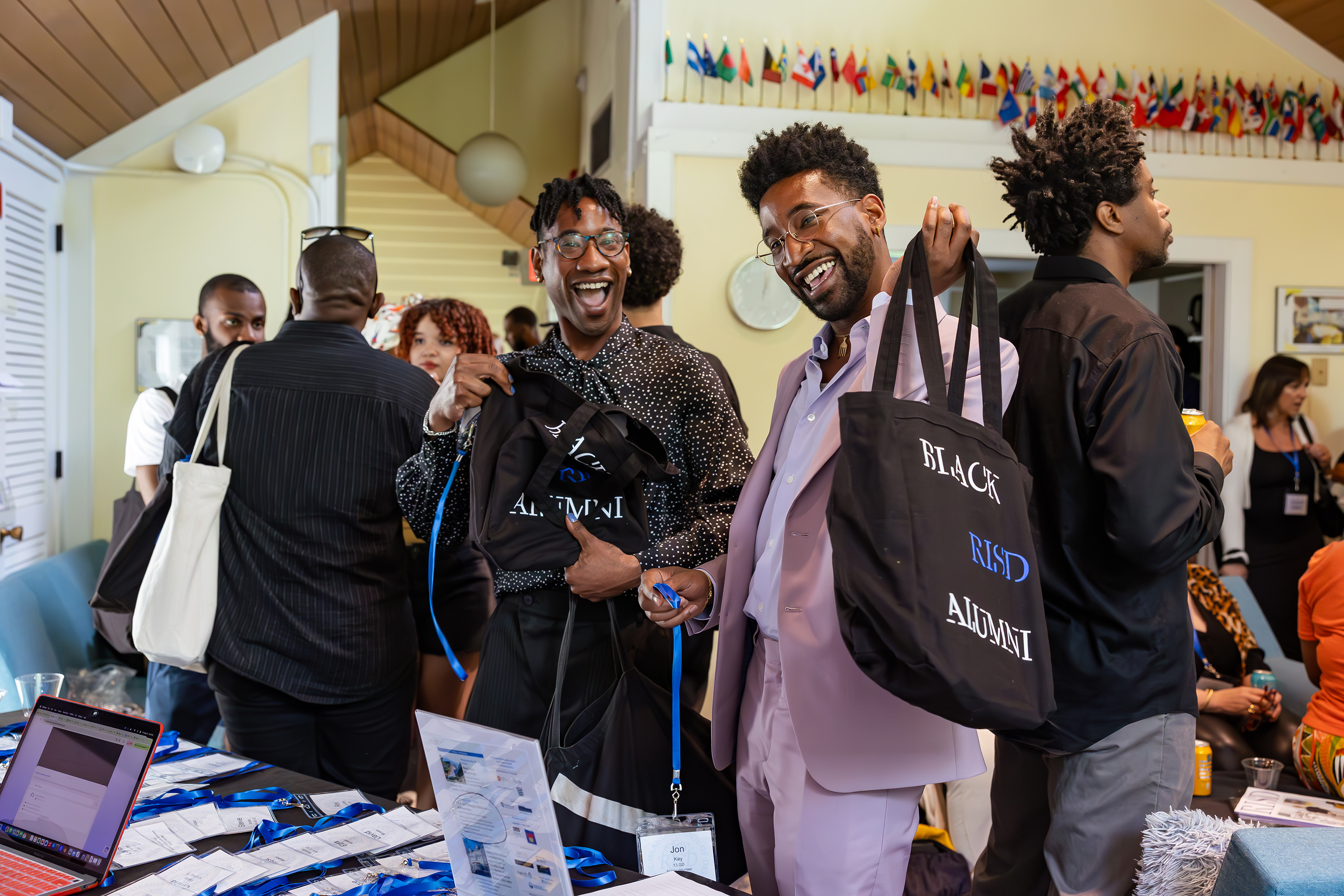 twin alums Jarrett and Jon Key smile for the camera at Black Alumni Reunion