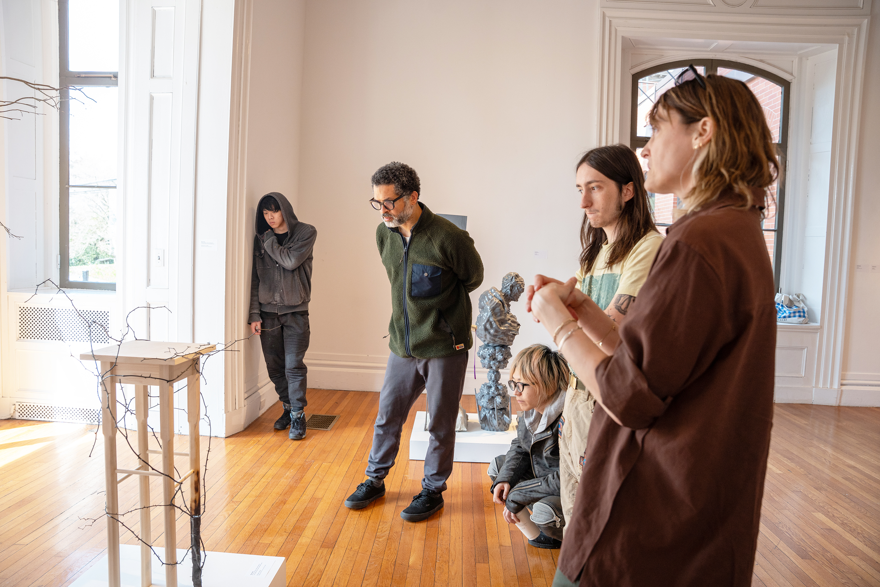 Jason Moran joins an FAV Open Media crit in Woods-Gerry Gallery