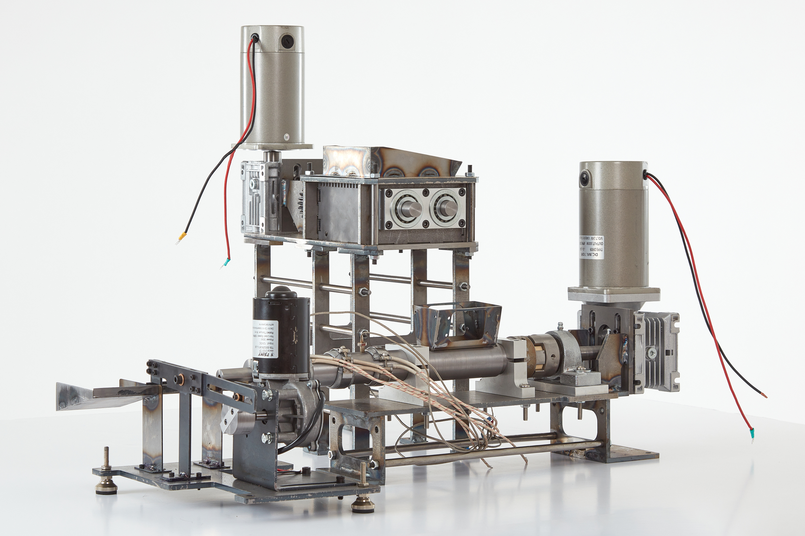 A metal and wire contraption created for the show by Jonathan Dinetz
