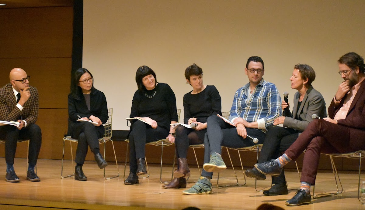 Assistant Professor Ijlal Muzaffar leading discussion at the Climate Futures Symposium