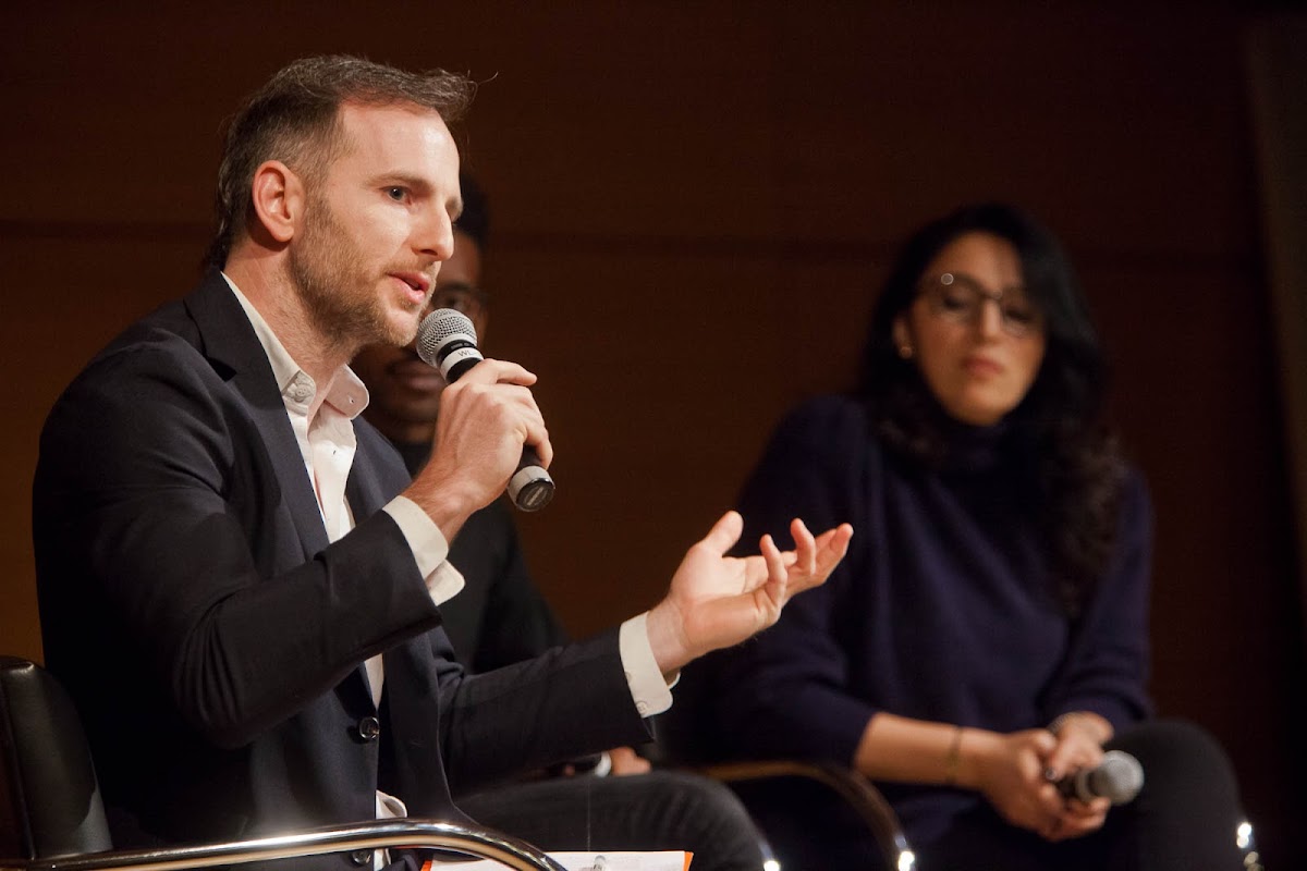 RISD trustee Joe Gebbia 05 ID/GD moderates a panel discussion