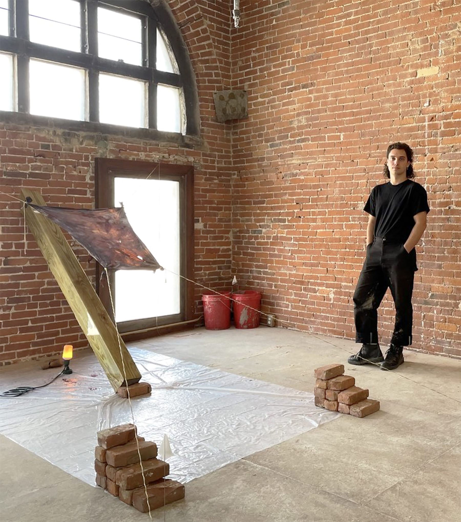 Gabriel Bielawski in studio