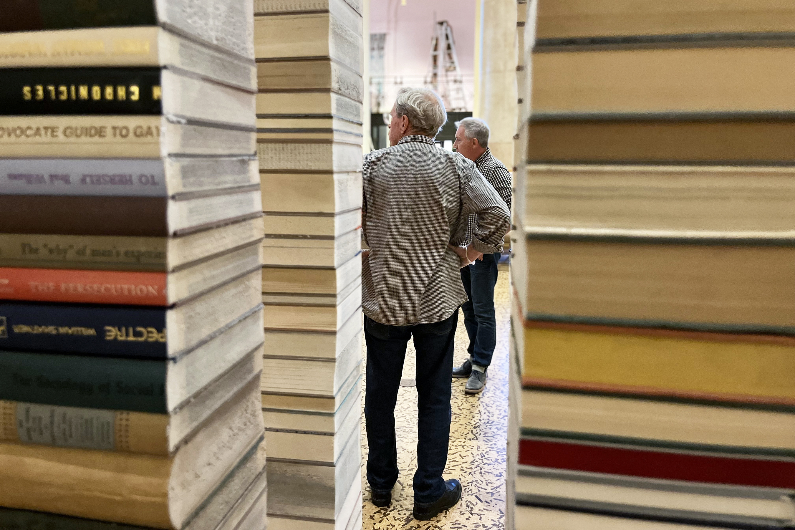 New York artist Jared Bark and Director of Campus Exhibitions Mark Moscone consider the next installation.