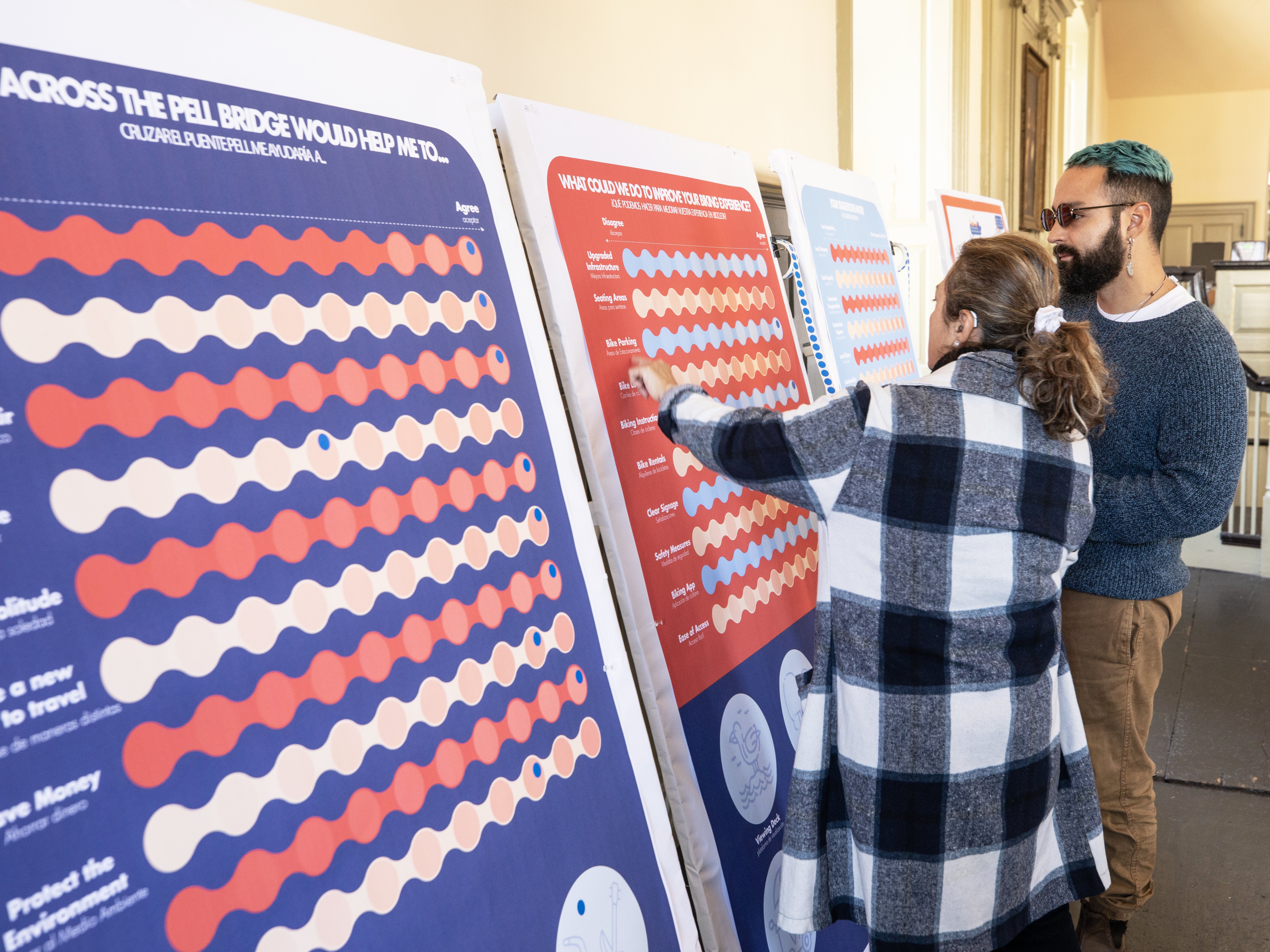 visitors provide feedback on exhibition