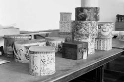 Old hatboxes