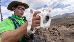 Thomas Pesquet using the Artemis Moon camera 