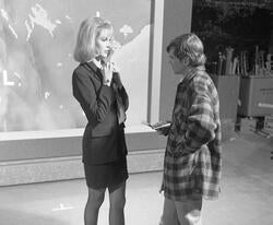 Gus Van Sant on set with actor Nicole Kidman on To Die For