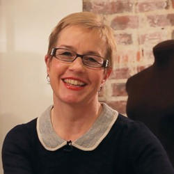 Anne Emlein headshot
