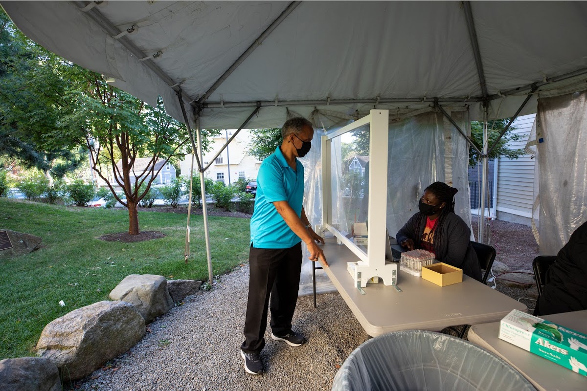 Executive Director of Integrated Health and Wellness Bob Samuels, at a RISD testing location