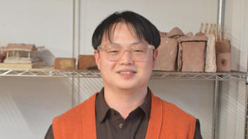 Yechen Zhu
