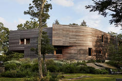 Stunning, energy-efficient getaway in New York’s Catskill Mountains created by a RISD team