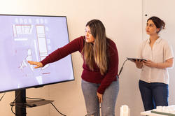 students share plans for adapting Frank Lloyd Wright structure