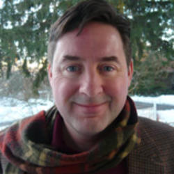 a photo portrait of RISD faculty member David Fitzsimons